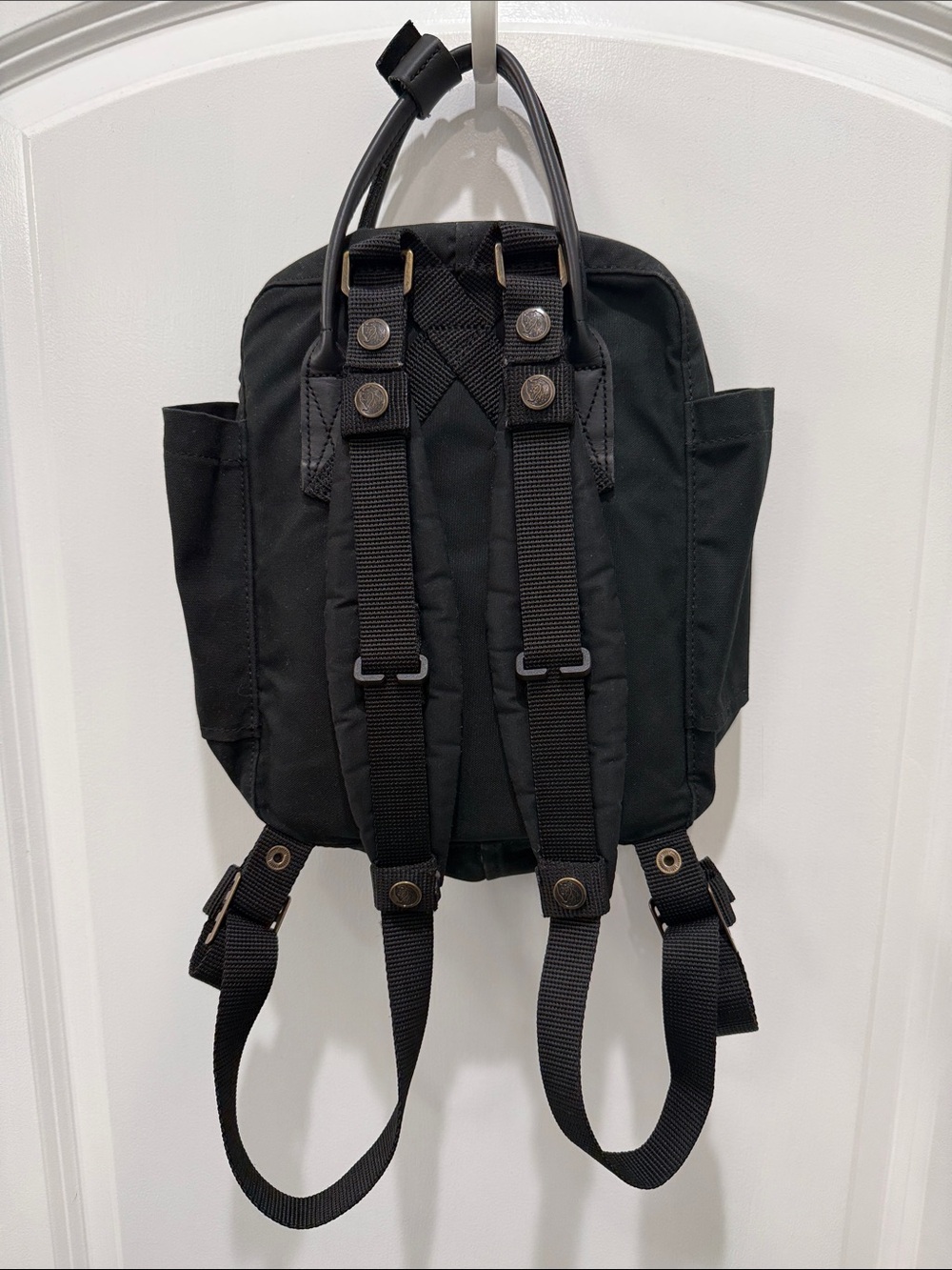 Fjallraven Kanken No. 2 Black Mini Compact Canvas Backpack - Picture 3 of 10